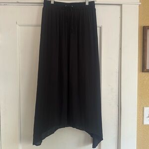 Simply Vera Vera Wang Asymmetrical Black Skirt